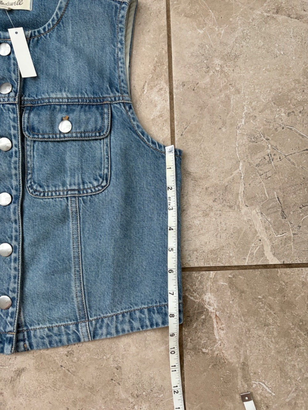 Madewell Cropped Denim Vest: Airy Denim Edition - Picture 6 of 6